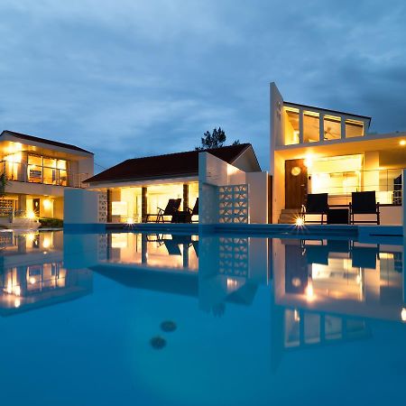 Keiki Beachhouse & Cafe Hotel Nakidzsin Kültér fotó