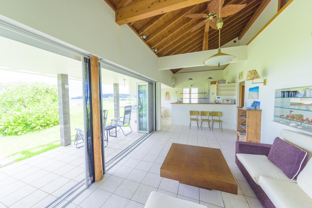 Keiki Beachhouse & Cafe Hotel Nakidzsin Kültér fotó