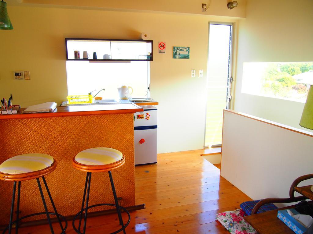 Keiki Beachhouse & Cafe Hotel Nakidzsin Kültér fotó