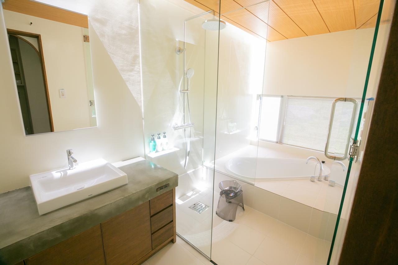 Keiki Beachhouse & Cafe Hotel Nakidzsin Kültér fotó